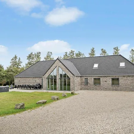 Holiday home Amazing In With Kitchen *