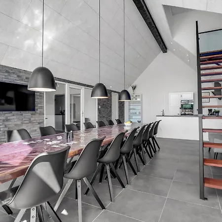 Holiday home Amazing In With Kitchen Romo