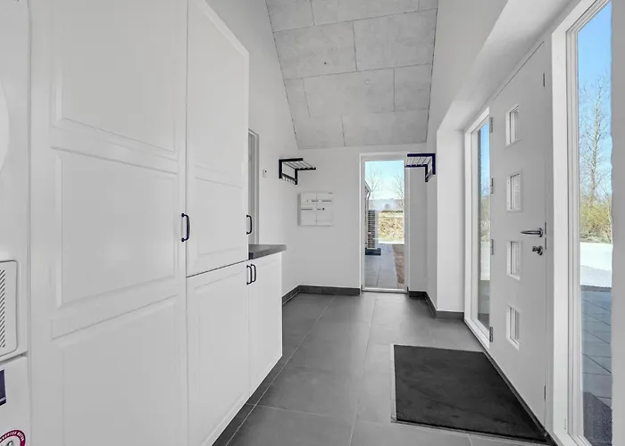 Amazing In With Kitchen Romo